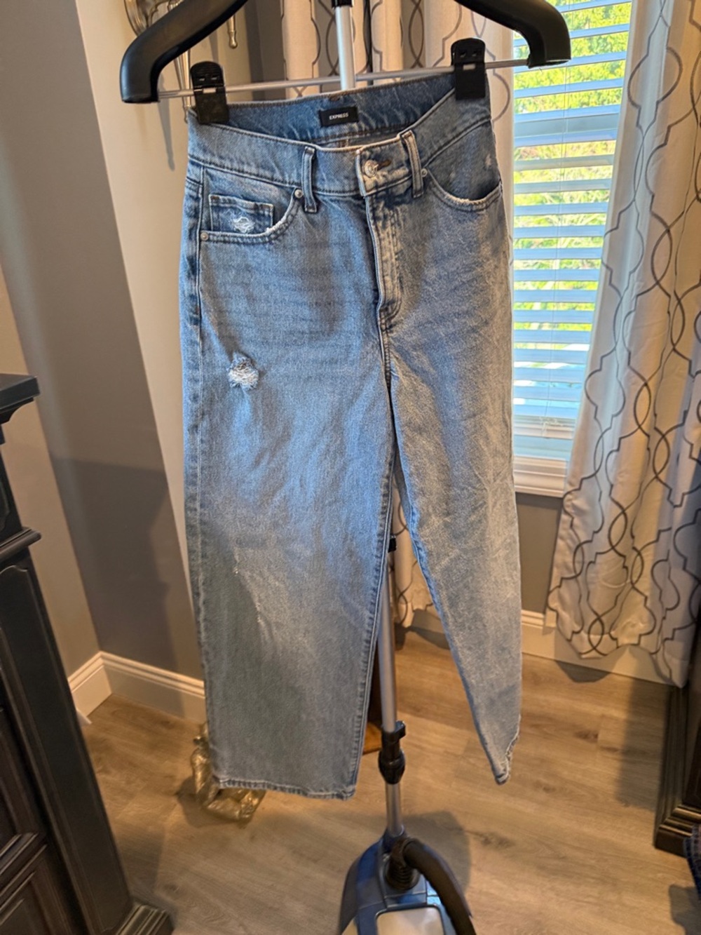 Express Light Blue Ankle  high rise wide leg ankle